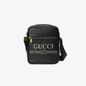 �߶˶���һ��һ�ߵ����ư���Ƥ��һ�ֻ�Դ