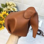 ��һ��LoeweС���Ů��Ҫ����Ǯ��������Ƽ�һ�¹���ֱ����