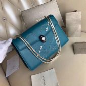 �����¹�������Ʒa��������ô�û���