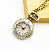 �ٴ��ʯӢ���������Ų�ɫ���ǻ�����͢С�ŵ��ӱ�ѧ��Ů��Լ