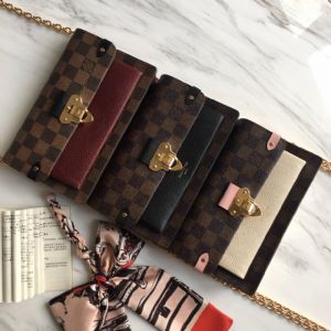 ݸ߶˰һԴƷŮƤߵ곤