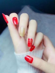 ����������һ�������û��۸��Ƕ��٣����������������۸����