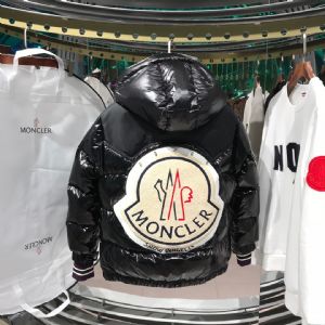 ��������ó�׹�Ӧ�߶���ó��װһ������