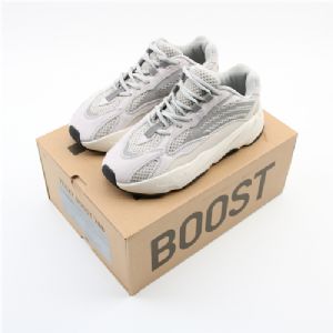 Լ۱ Adidas Yeezy 700 Boos