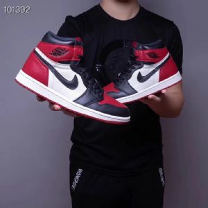 Nike Air Jordan 1 Bred Toe AJ1