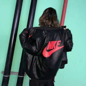 װŮװ쳱˶װߵ复刻ֱɴ