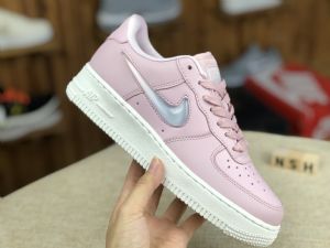 NIKE AIR FORCE 1 վһŹɫŮӵͰ