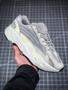 ϴ˹YEEZY 700 BOOST V2 static